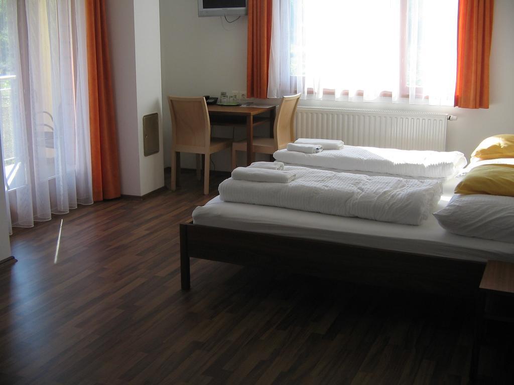 Balaca Panzio Veszprem Exterior photo